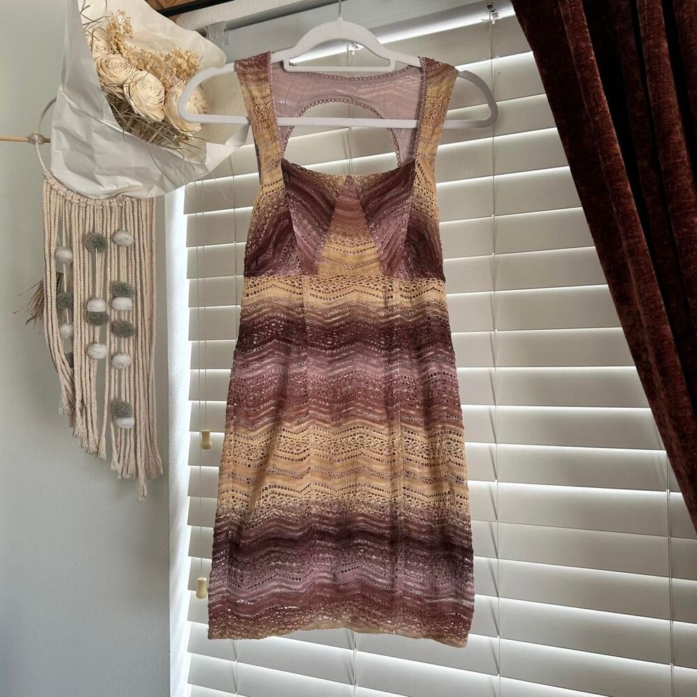 Free People Boho Crochet Open Cutout Back Mini Dress Size 2 festival romantic